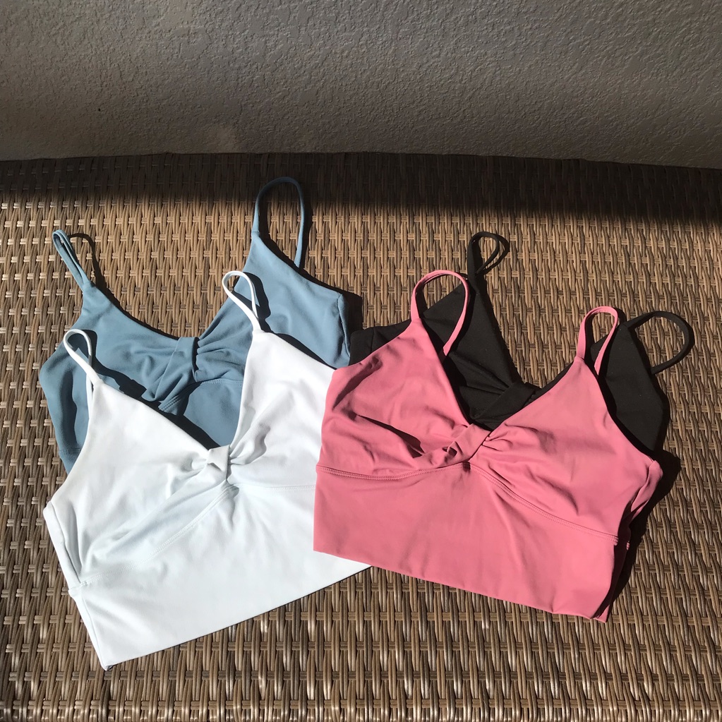 Set Of 4 Crop Tops - Dusty Blue, White, Pink, Black